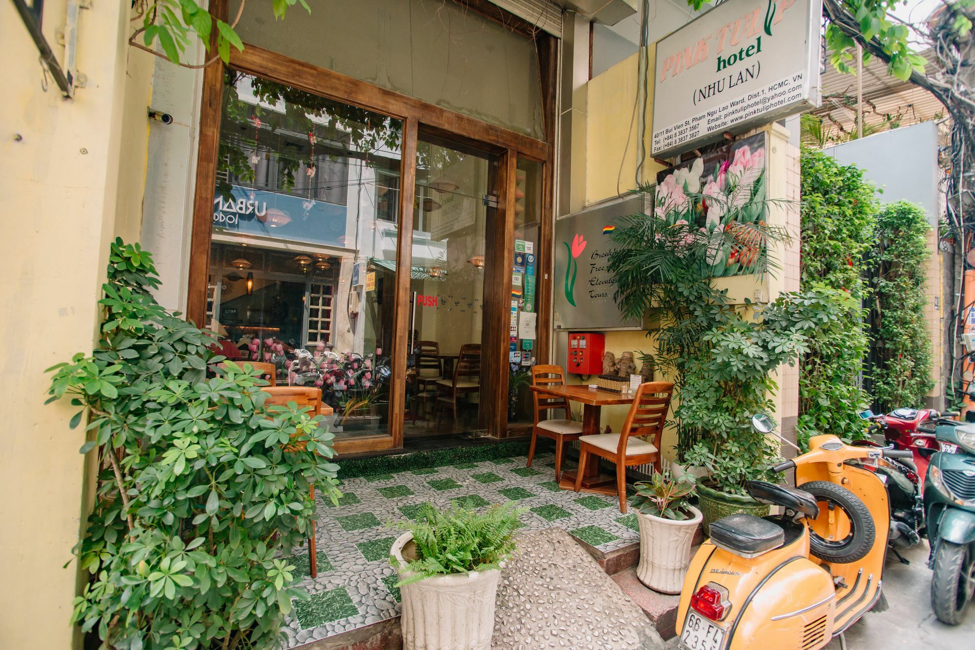 Canary Saigon Hotel Ho Chi Minh City Exterior photo
